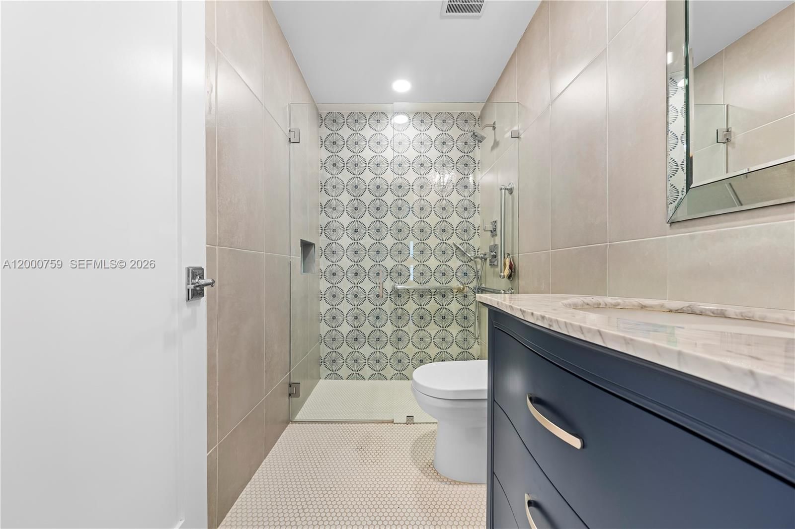 Real estate property located at 1077 170th Ave, Broward, Lakes Of Western Pines Re, Pembroke Pines, FL