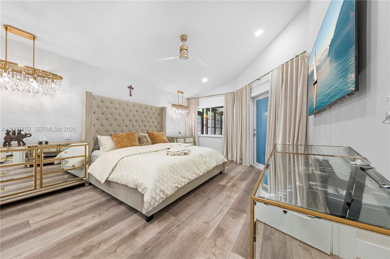 Real estate property located at 1077 170th Ave, Broward, Lakes Of Western Pines Re, Pembroke Pines, FL