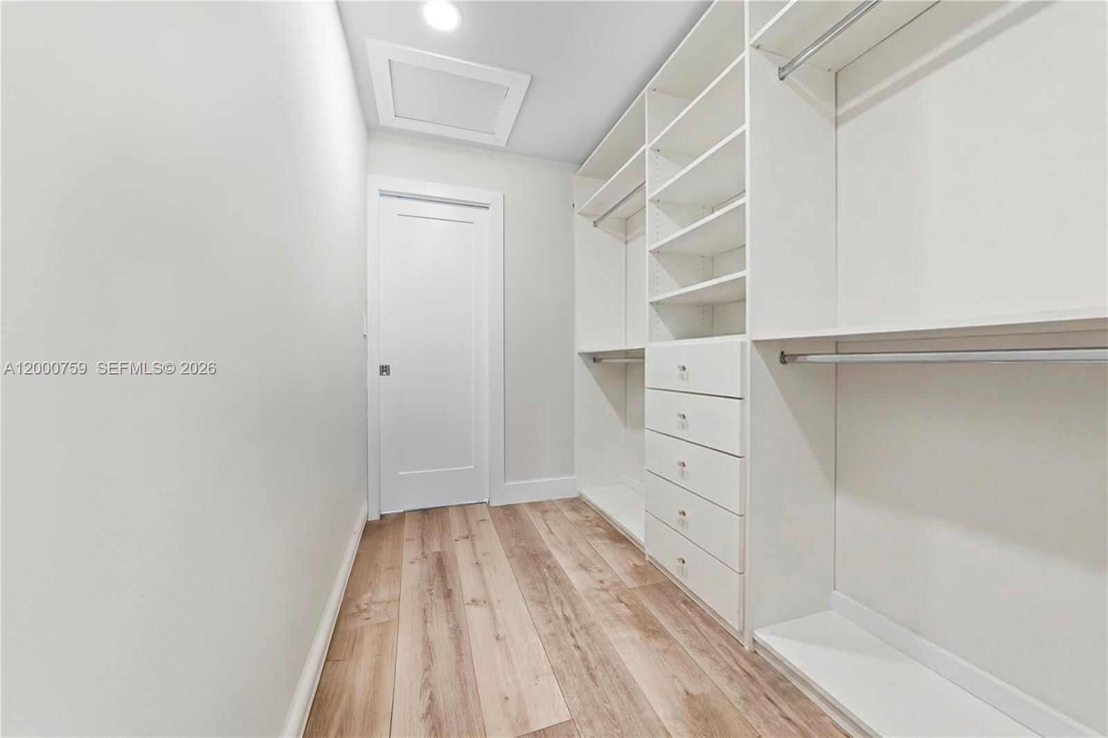 Real estate property located at 1077 170th Ave, Broward, Lakes Of Western Pines Re, Pembroke Pines, FL