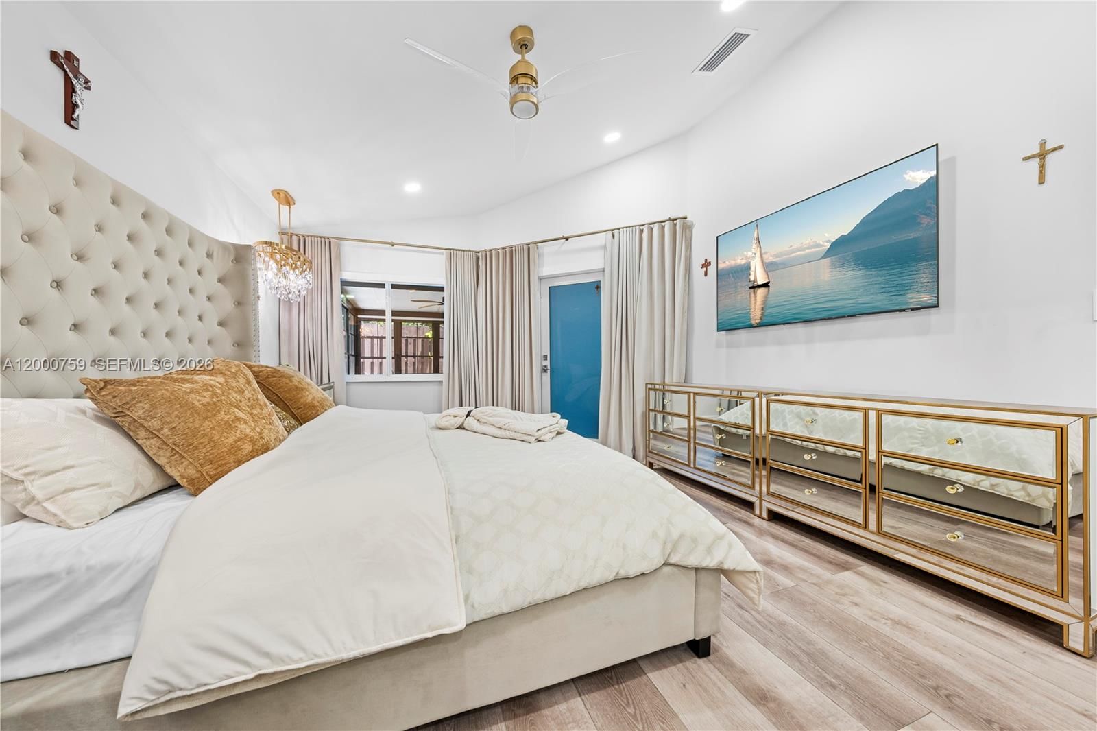 Real estate property located at 1077 170th Ave, Broward, Lakes Of Western Pines Re, Pembroke Pines, FL