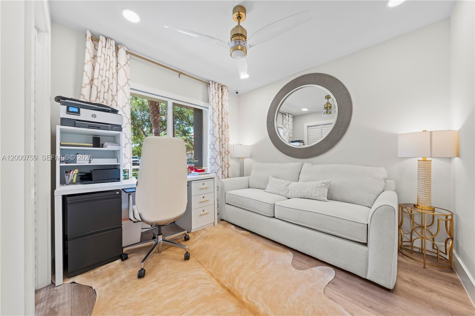 Real estate property located at 1077 170th Ave, Broward, Lakes Of Western Pines Re, Pembroke Pines, FL