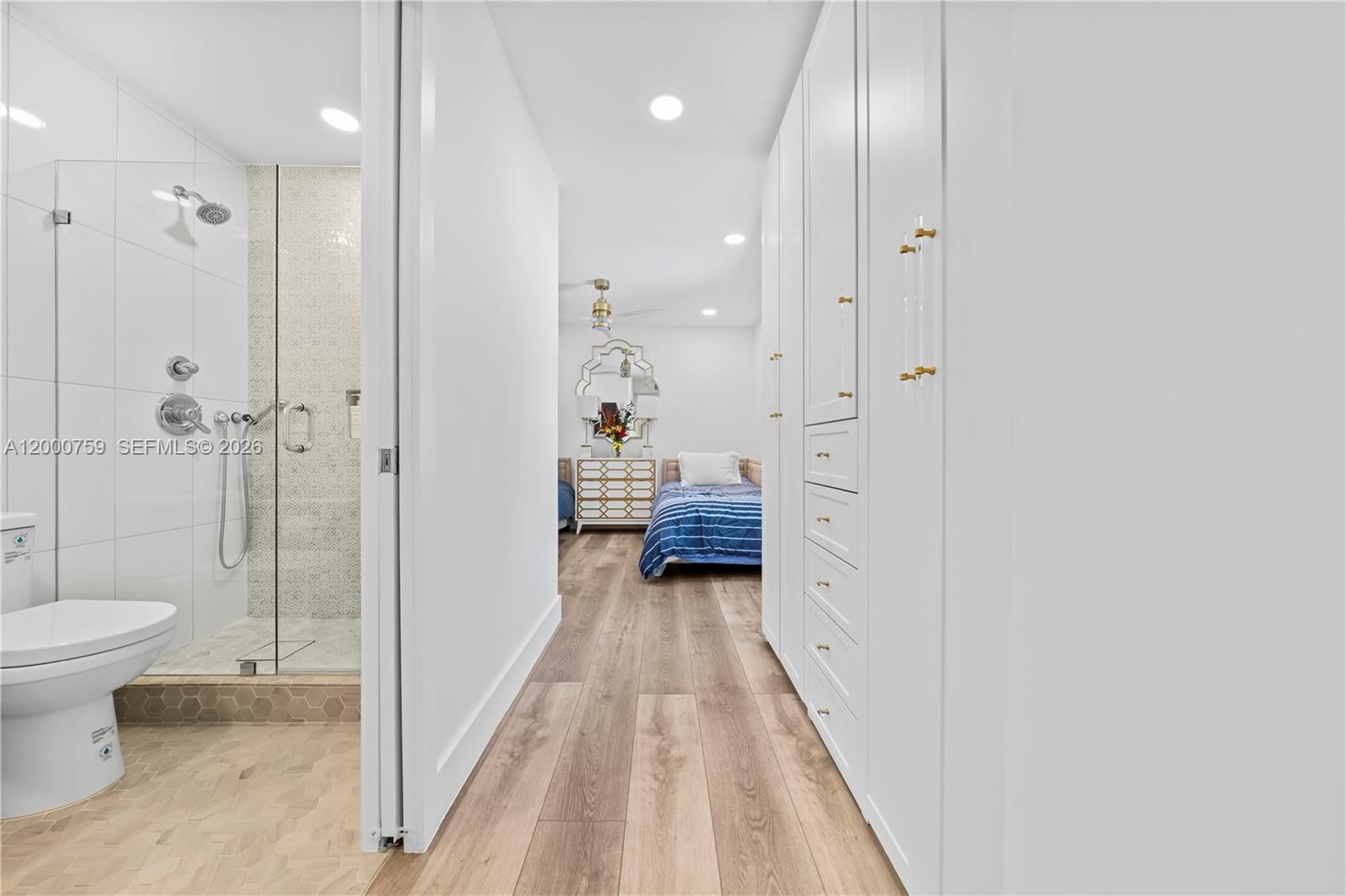 Real estate property located at 1077 170th Ave, Broward, Lakes Of Western Pines Re, Pembroke Pines, FL