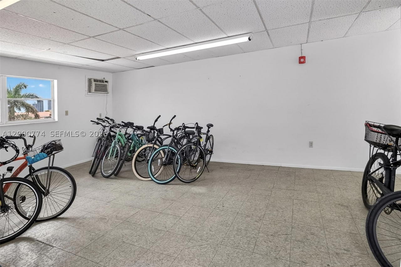 Real estate property located at 1519 Drexel Ave #201 + DEN, Miami-dade, Drexel 15 Condo, Miami Beach, FL
