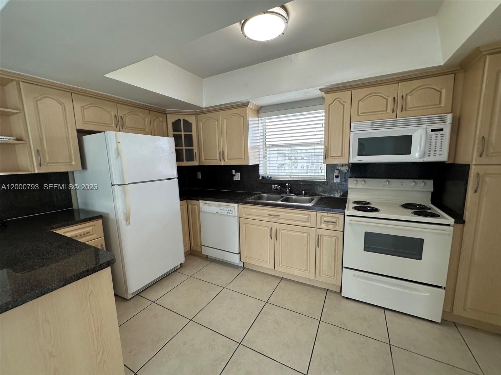 Real estate property located at 7340 82nd St C203, Miami-dade, Village At Dadeland Condo, Miami, FL