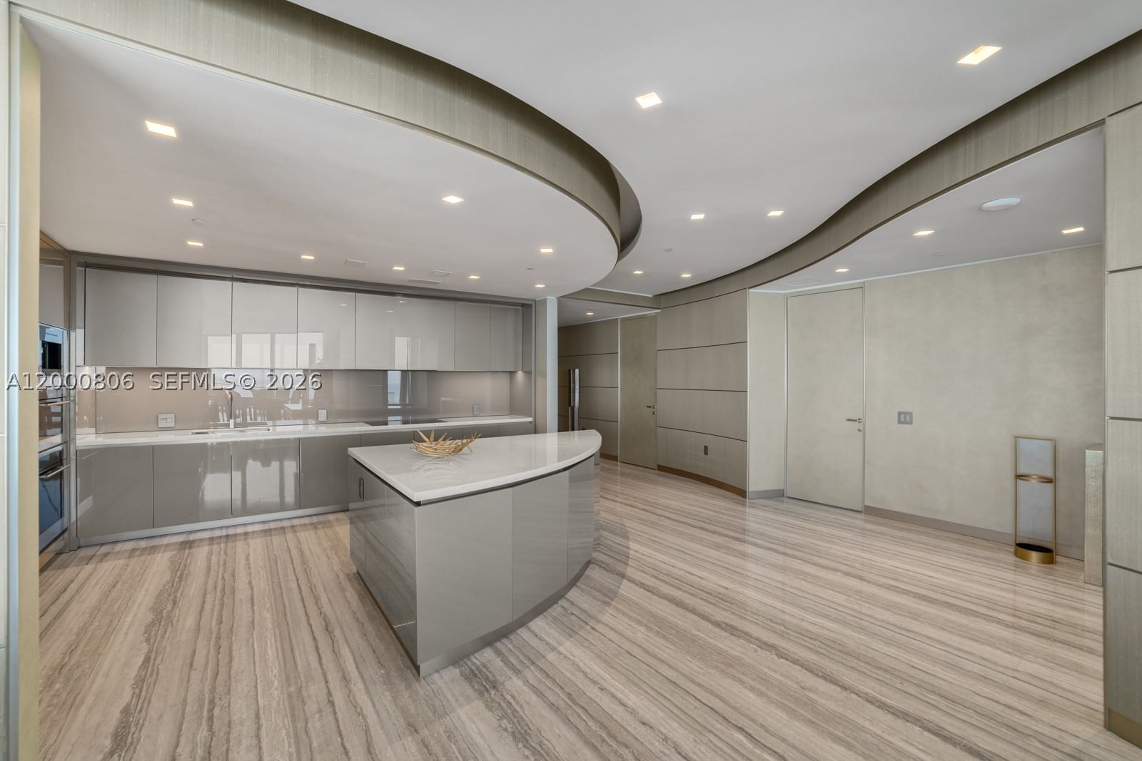Real estate property located at 18975 Collins Ave #4800, Miami-dade, 18975 Collins Condo, Sunny Isles Beach, FL