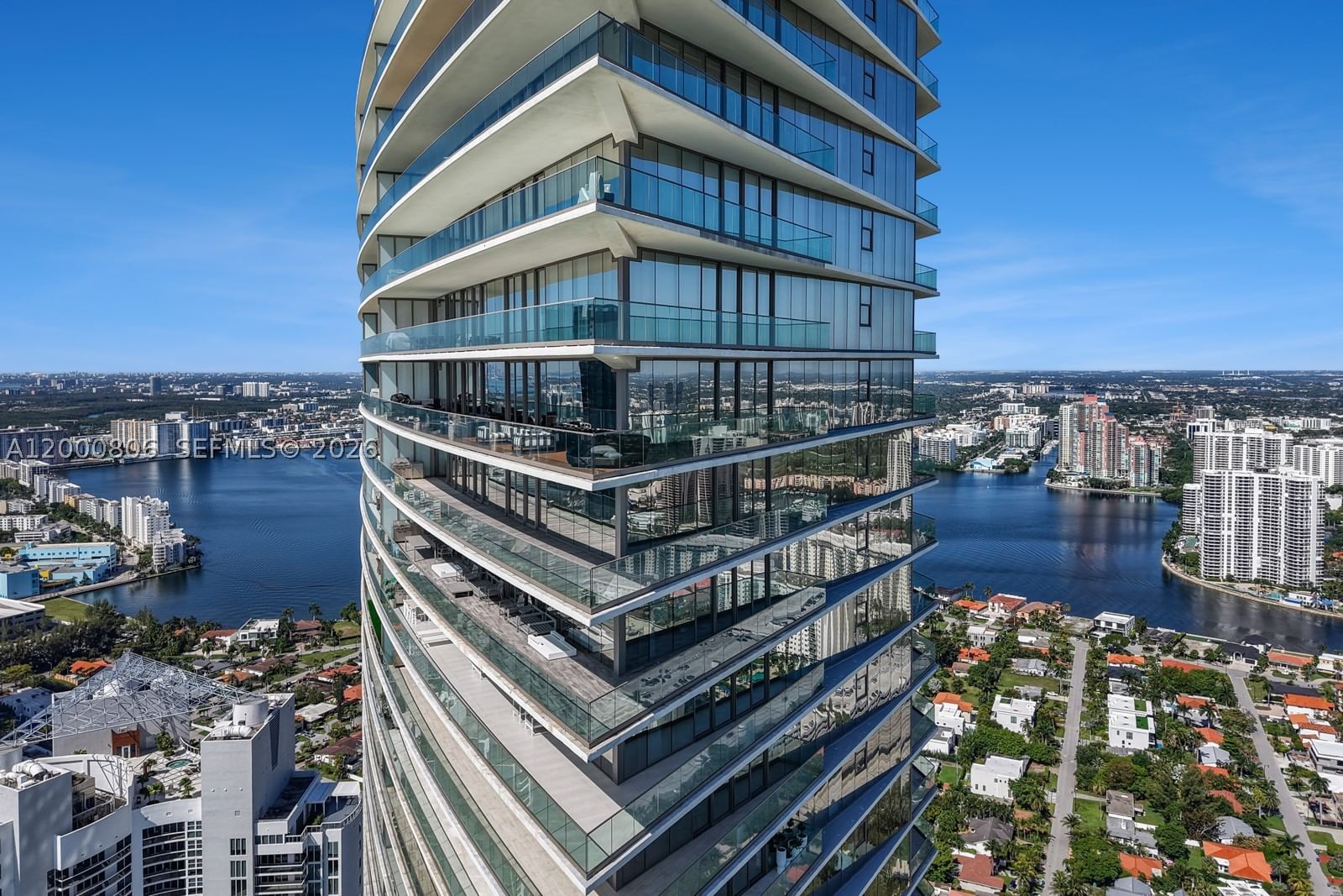 Real estate property located at 18975 Collins Ave #4800, Miami-dade, 18975 Collins Condo, Sunny Isles Beach, FL