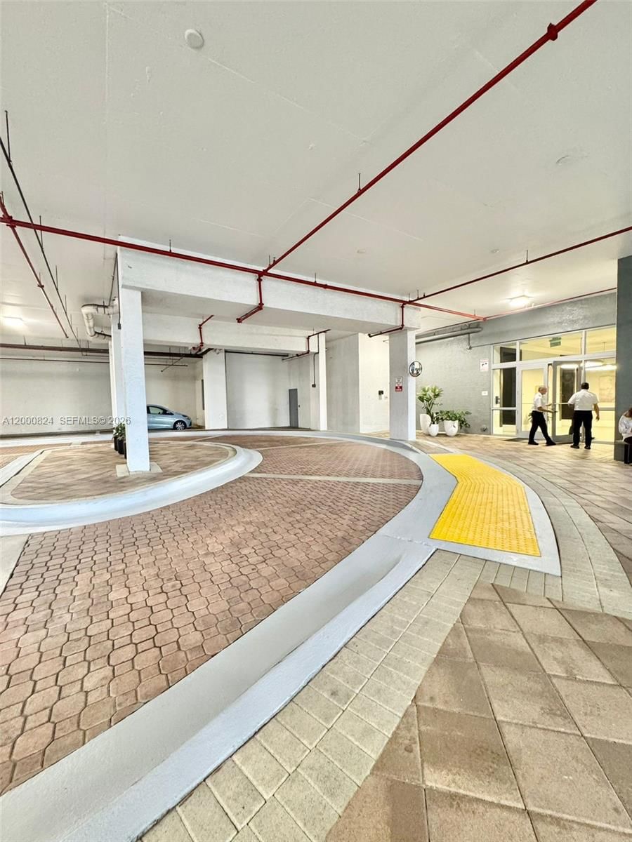 Real estate property located at 140 Dixie Hwy #513, Broward, Hollywood Station Res Con, Hollywood, FL