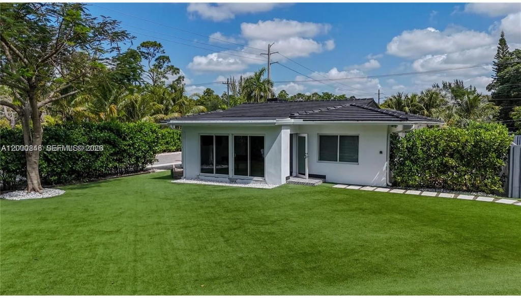 Real estate property located at 8390 64 st, Miami-dade, Sunkist Estates A, Miami, FL