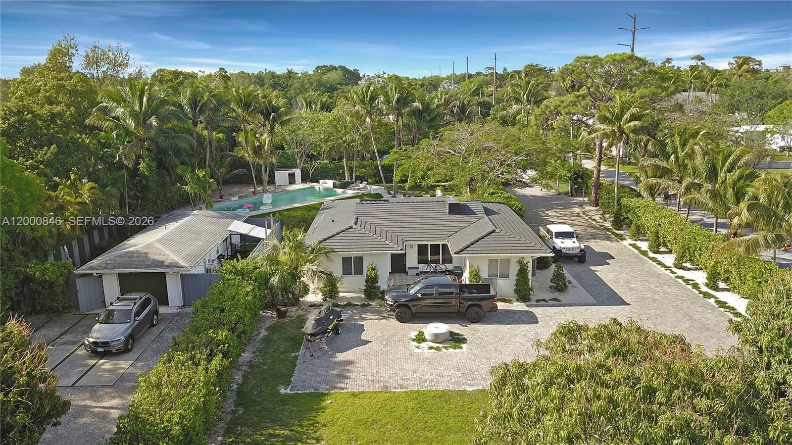 Real estate property located at 8390 64 st, Miami-dade, Sunkist Estates A, Miami, FL