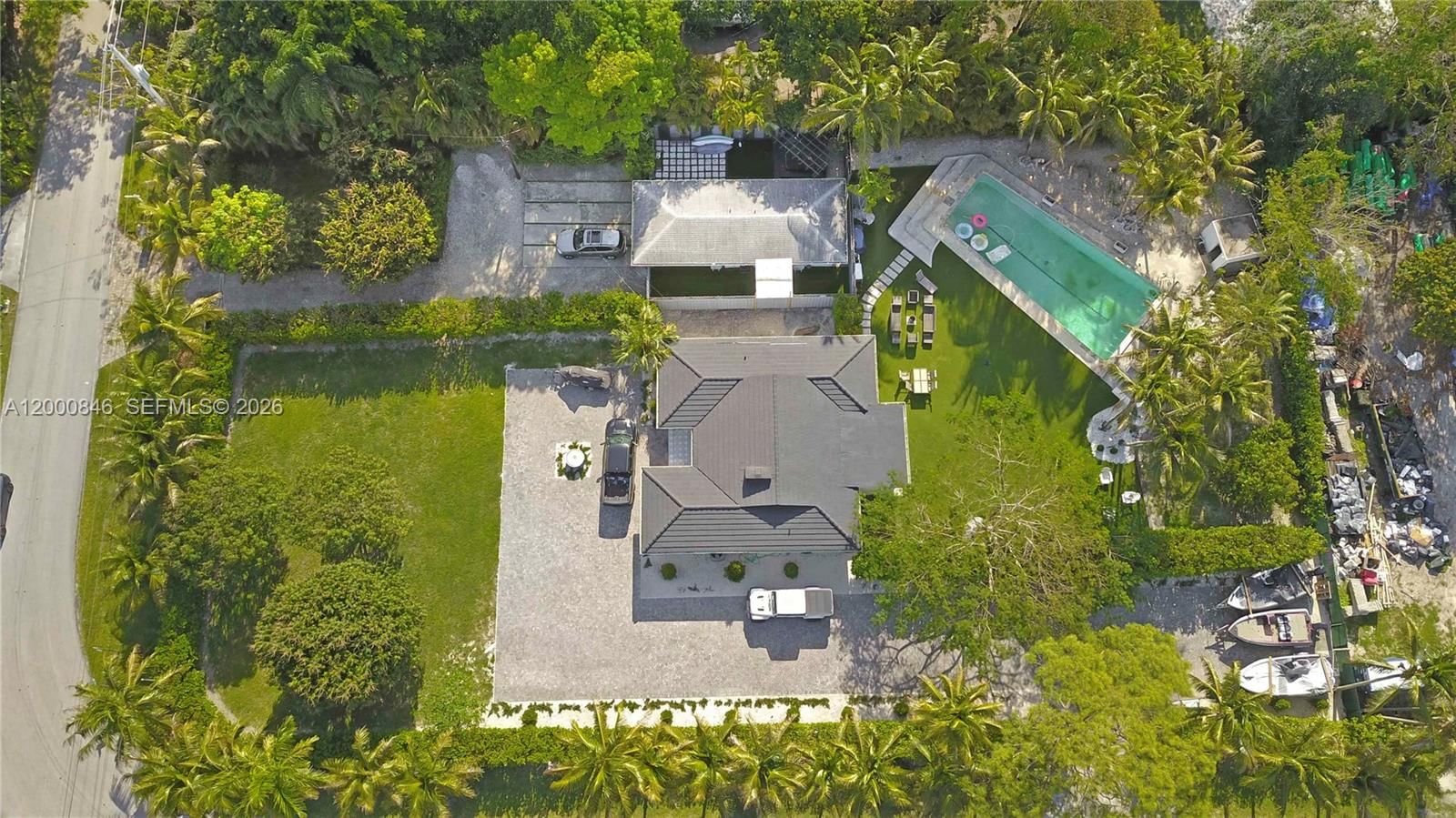 Real estate property located at 8390 64 st, Miami-dade, Sunkist Estates A, Miami, FL