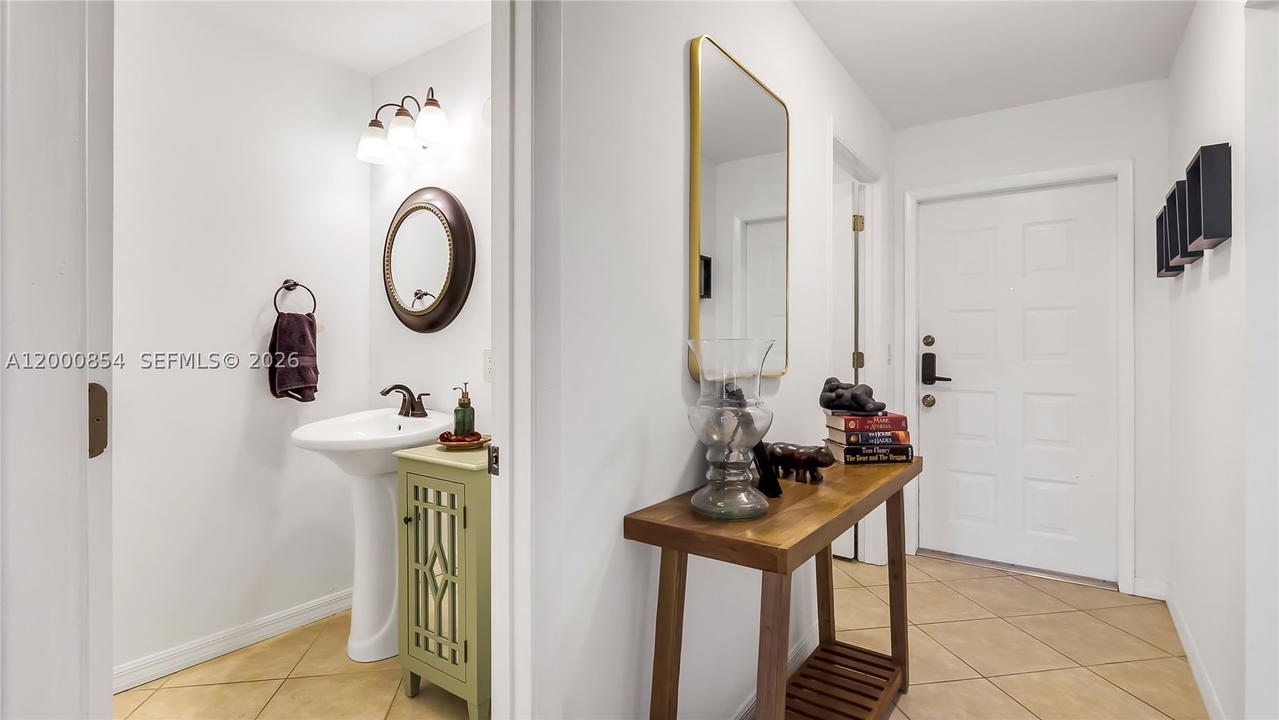 Real estate property located at 1541 92nd Ave #186, Broward, Westview Condominium No T, Pembroke Pines, FL