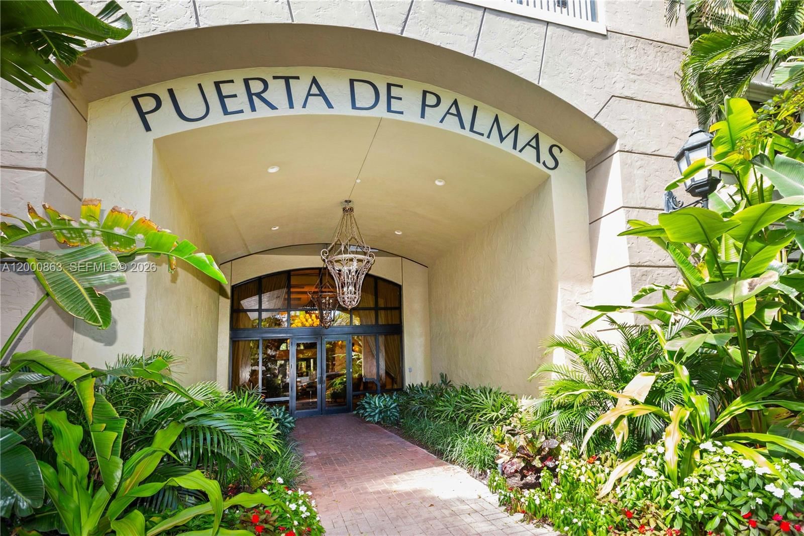 Real estate property located at 888 Douglas Rd PH01, Miami-dade, Puerta De Palmas Condo, Coral Gables, FL