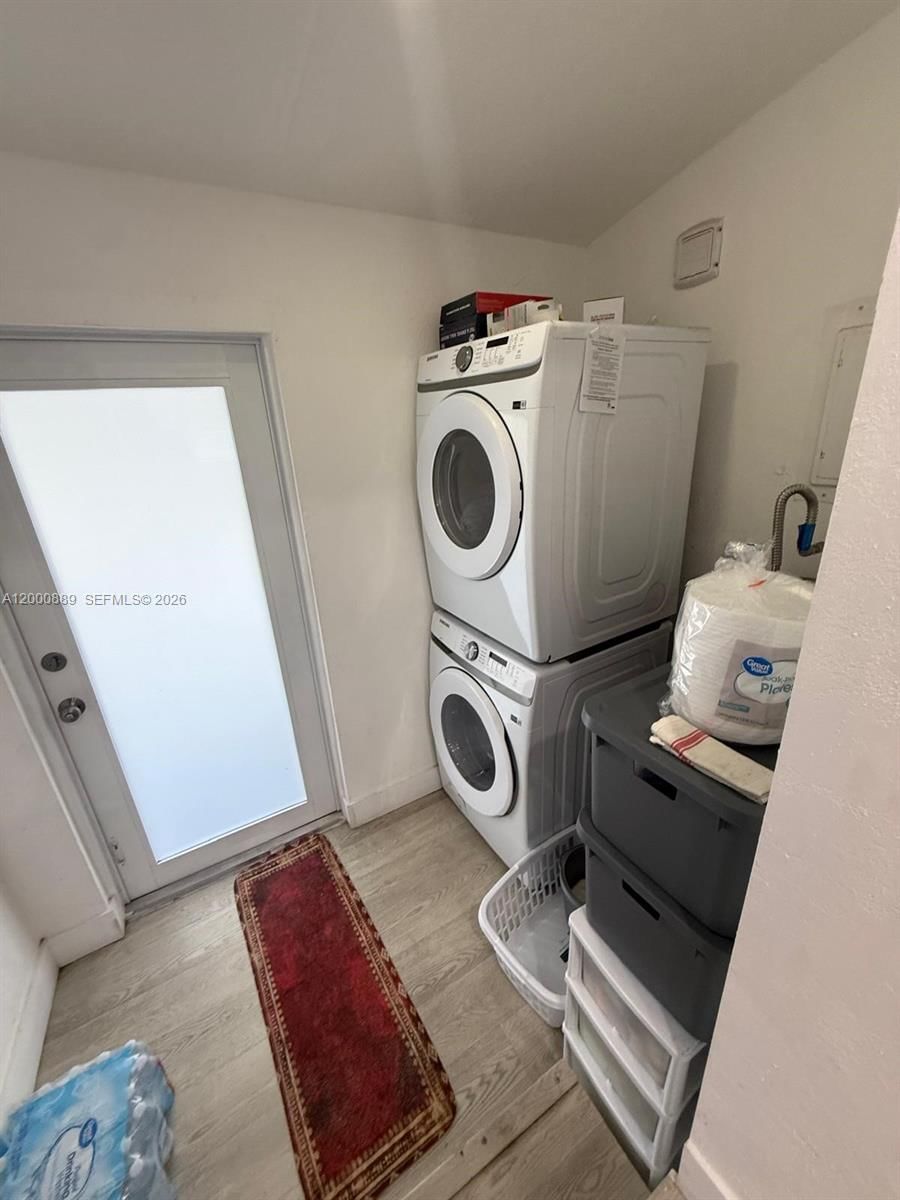 Real estate property located at 6404 Meade St, Broward, Linwood Gardens No 2, Hollywood, FL