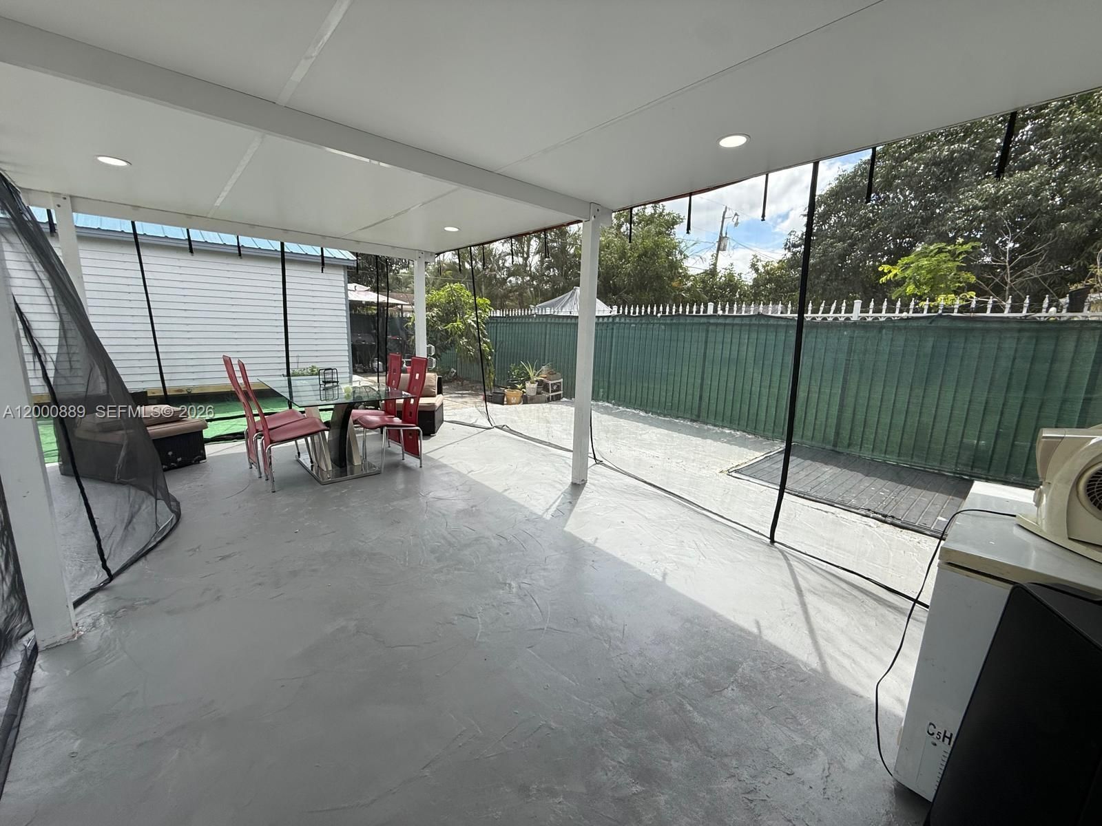 Real estate property located at 6404 Meade St, Broward, Linwood Gardens No 2, Hollywood, FL