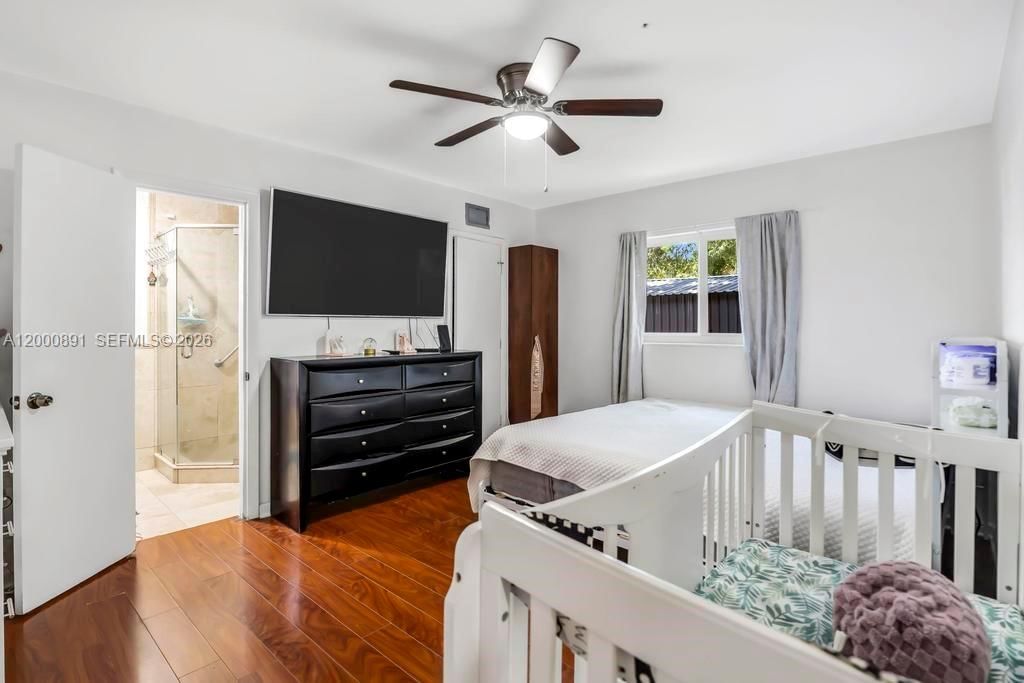 Real estate property located at 1301 74th Ter, Broward, Boulevard Heights Section, Hollywood, FL