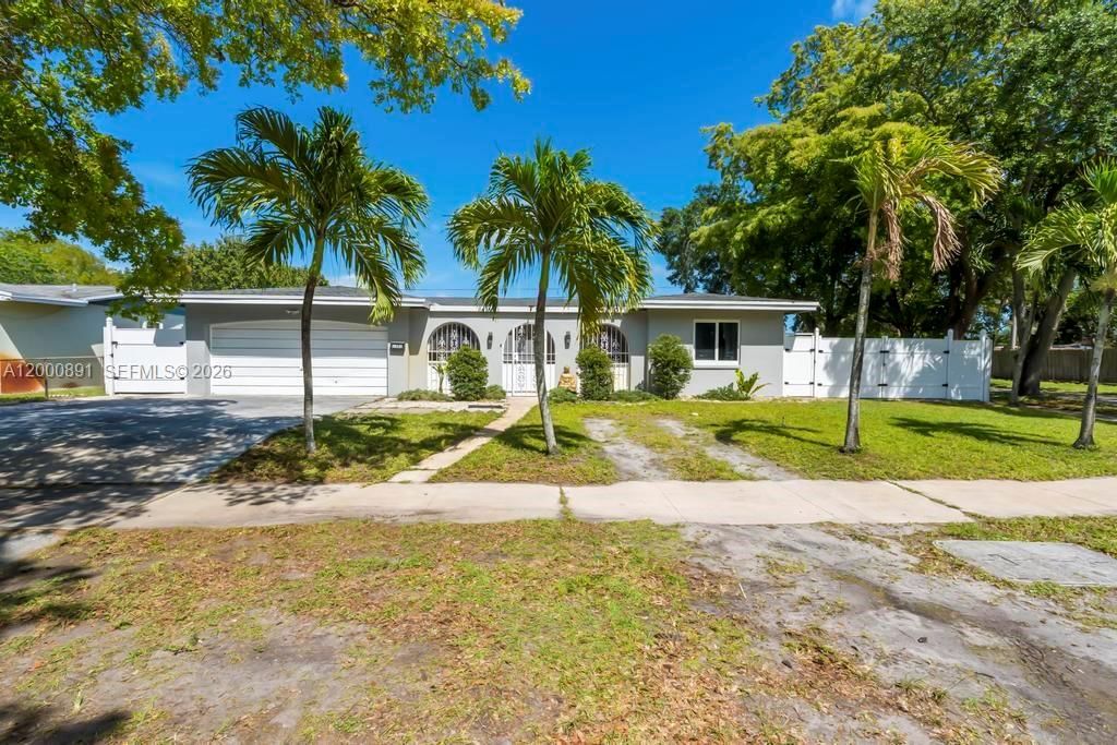 Real estate property located at 1301 74th Ter, Broward, Boulevard Heights Section, Hollywood, FL