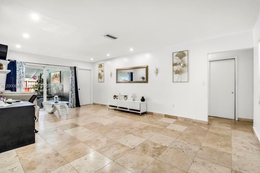 Real estate property located at 1301 74th Ter, Broward, Boulevard Heights Section, Hollywood, FL