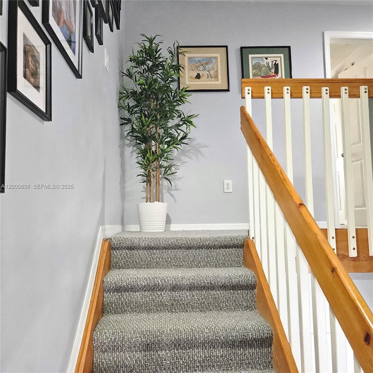 Real estate property located at 7378 162nd Pl, Miami-dade, Heftlers Lago Mar West, Miami, FL