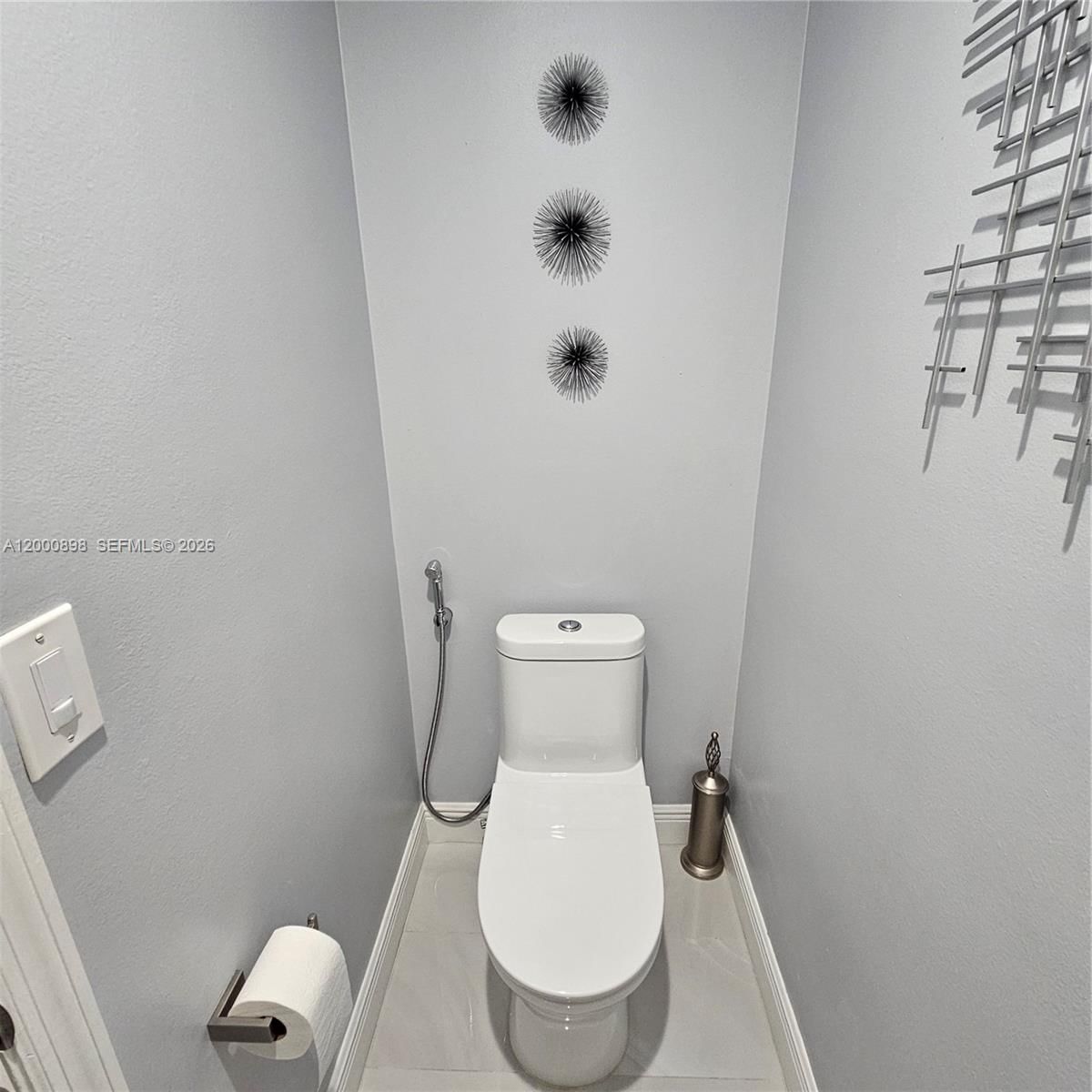 Real estate property located at 7378 162nd Pl, Miami-dade, Heftlers Lago Mar West, Miami, FL