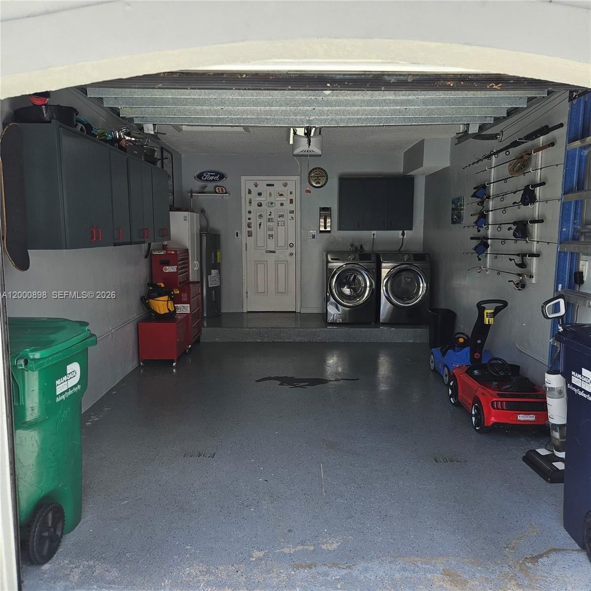 Real estate property located at 7378 162nd Pl, Miami-dade, Heftlers Lago Mar West, Miami, FL