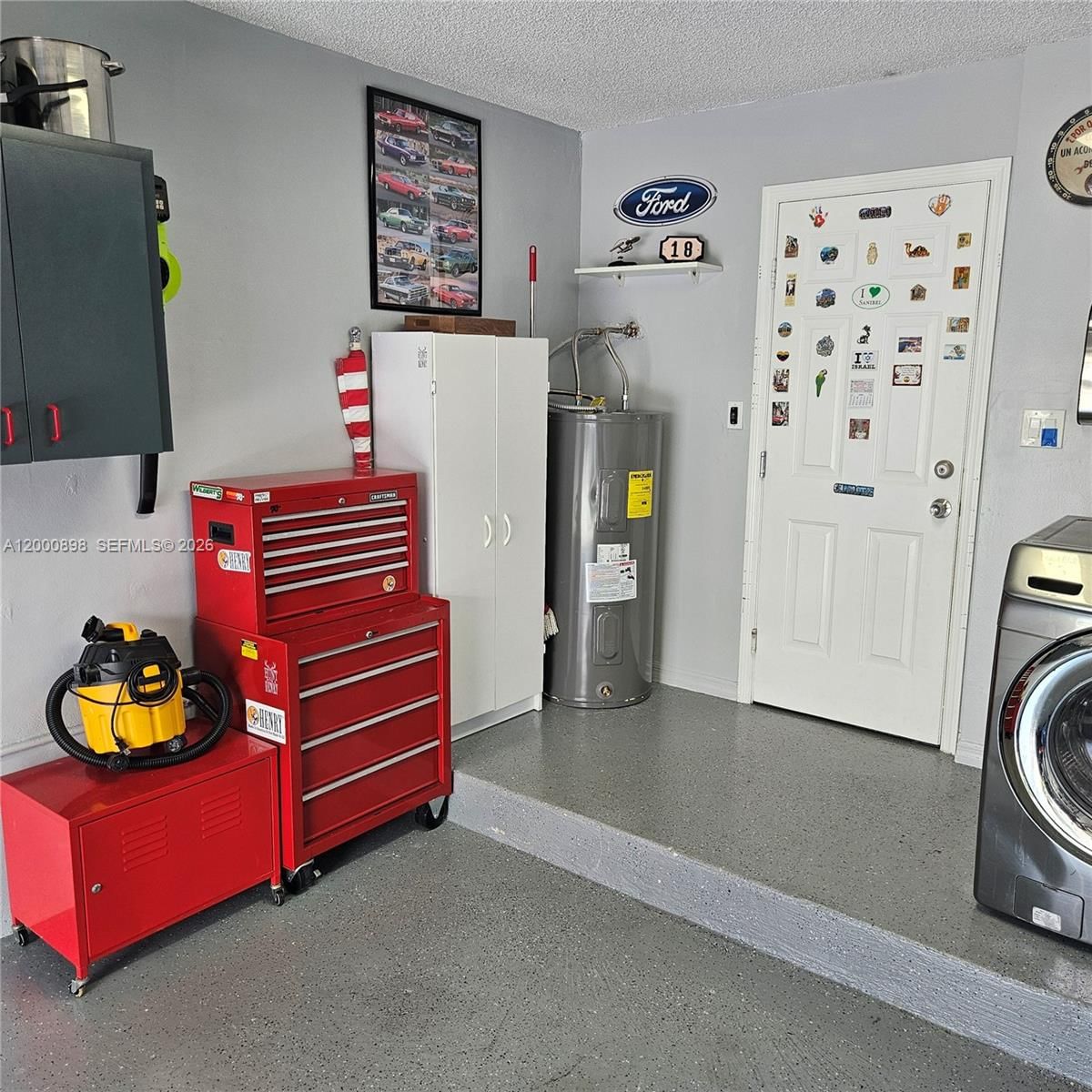 Real estate property located at 7378 162nd Pl, Miami-dade, Heftlers Lago Mar West, Miami, FL