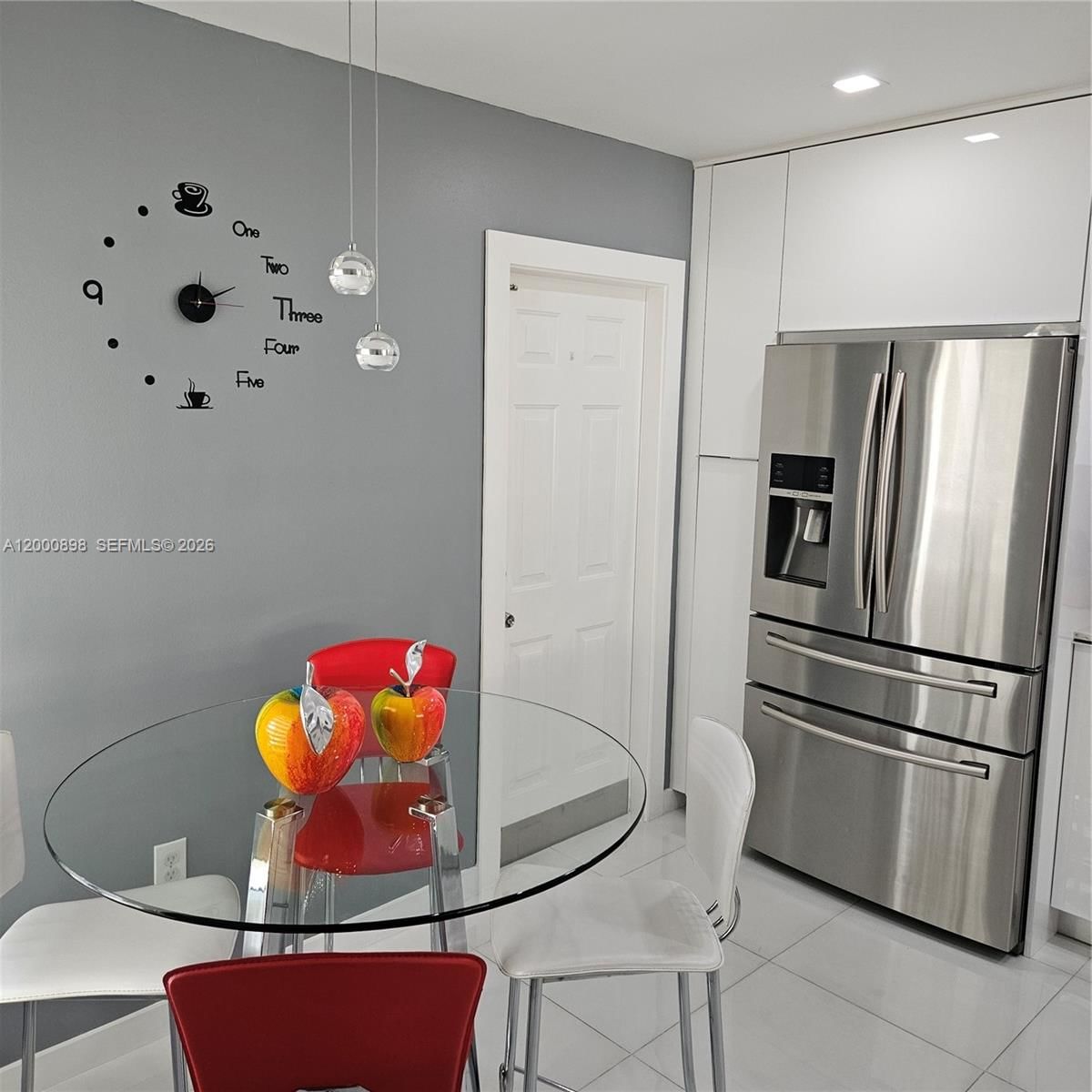 Real estate property located at 7378 162nd Pl, Miami-dade, Heftlers Lago Mar West, Miami, FL