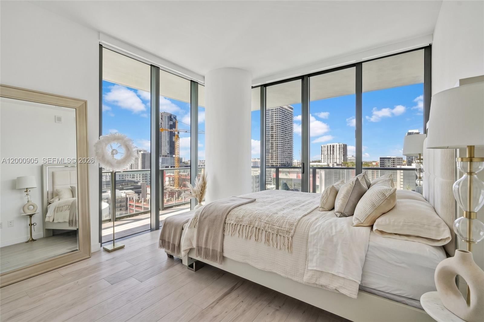 Real estate property located at 480 31st St #1501, Miami-dade, Gran Paraiso Condo, Miami, FL