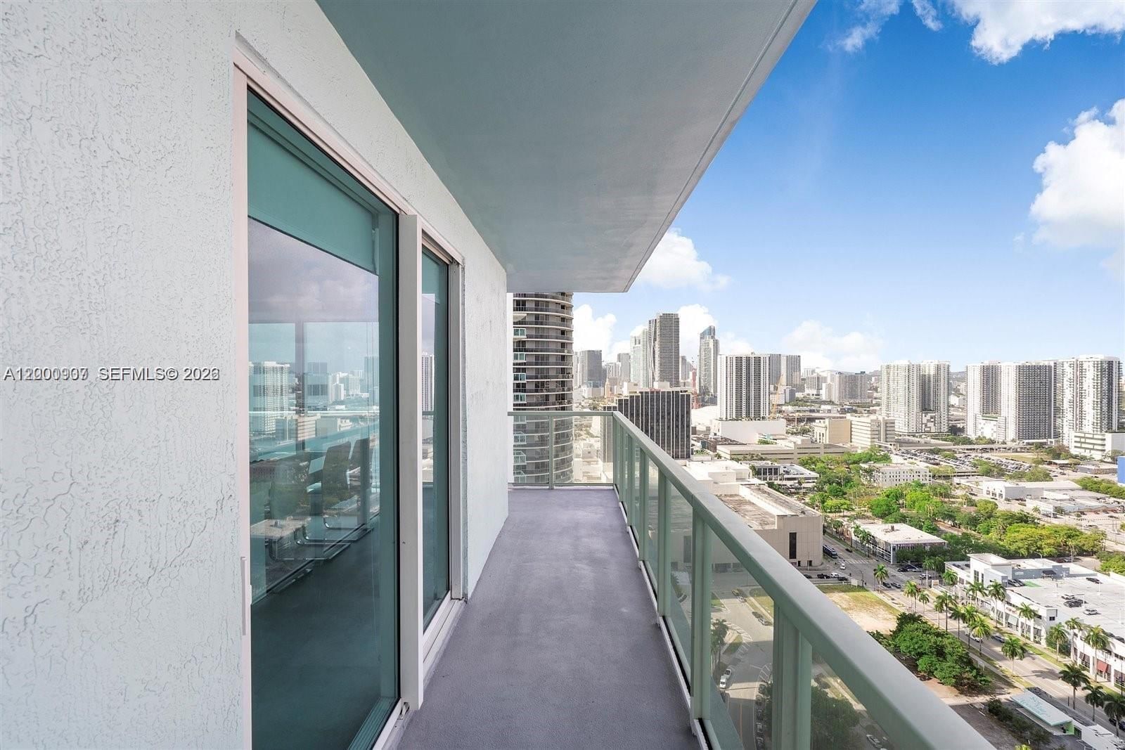 Real estate property located at 1900 Bayshore Dr #3311, Miami-dade, Quantum On The Bay Condo, Miami, FL
