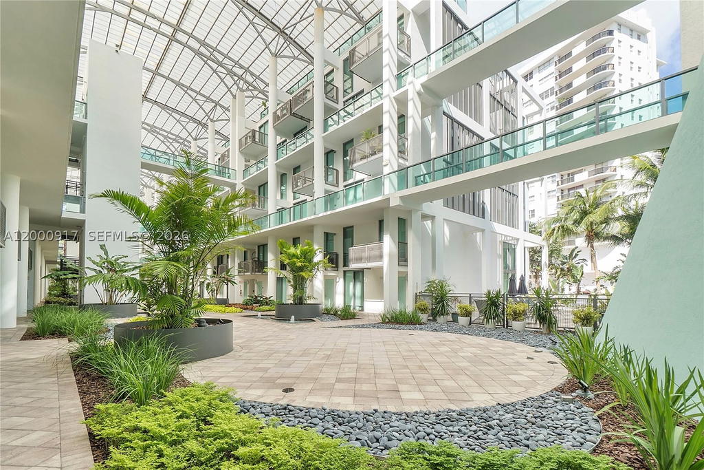 Real estate property located at 6000 Collins Ave #527, Miami-dade, Terra Beachside Condo, Miami Beach, FL