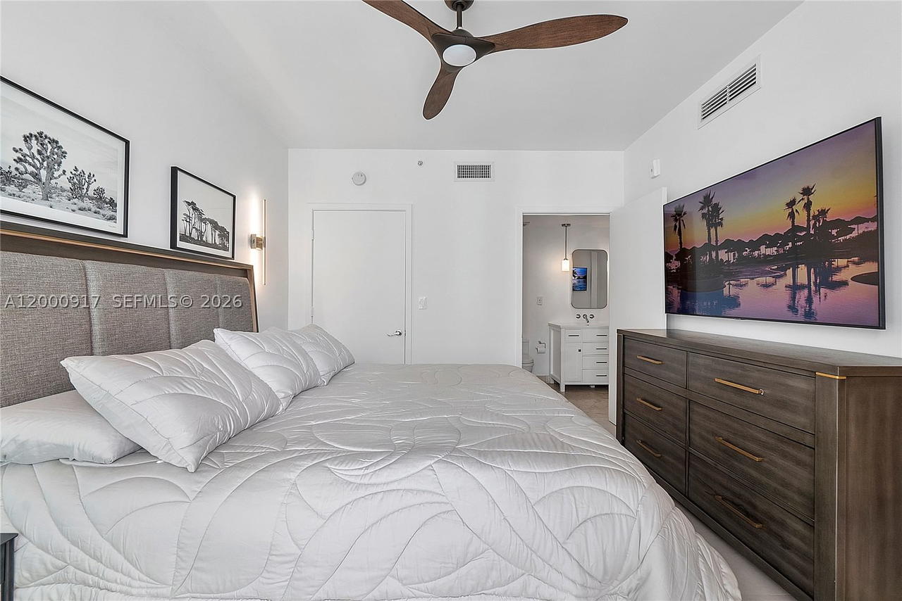 Real estate property located at 6000 Collins Ave #527, Miami-dade, Terra Beachside Condo, Miami Beach, FL