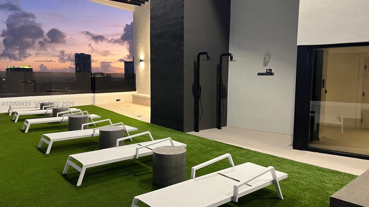 Real estate property located at 225 Miami Ave #212, Miami-dade, District 225 Condo, Miami, FL