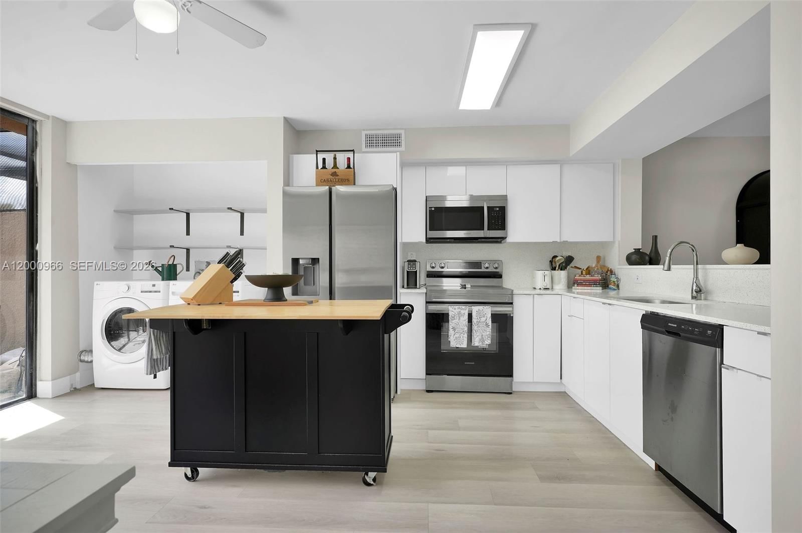 Real estate property located at 1505 113th Ave, Broward, Everglades Sugar & Land, Pembroke Pines, FL