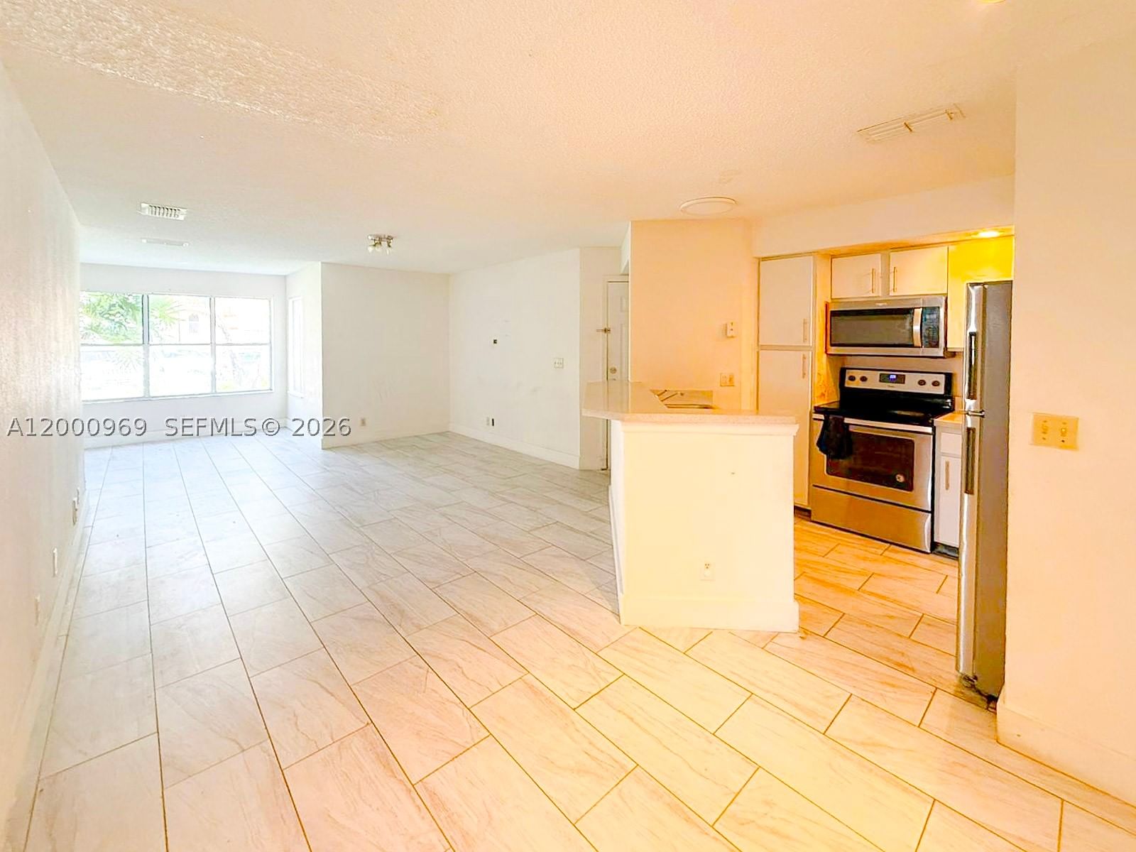 Real estate property located at 3440 Pinewalk Dr N #518, Broward, Coral Key Condo, Margate, FL