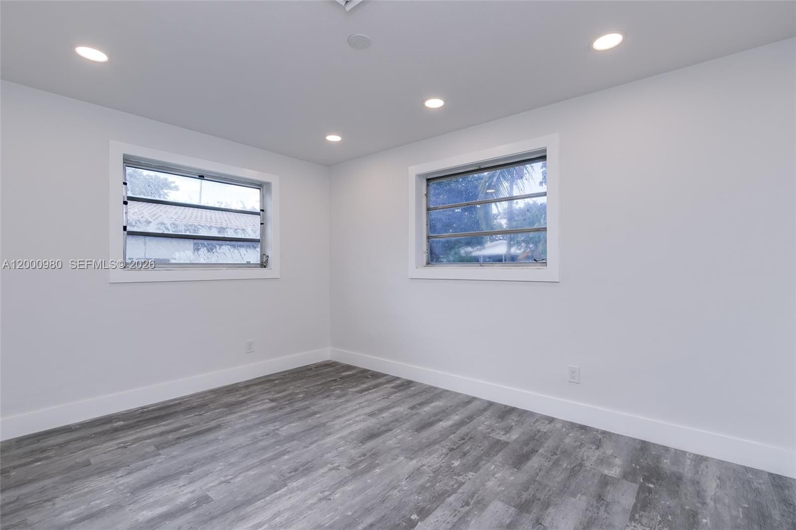 Real estate property located at 840 182nd Ter, Miami-dade, Pickwick Lake Estates Sec, North Miami Beach, FL