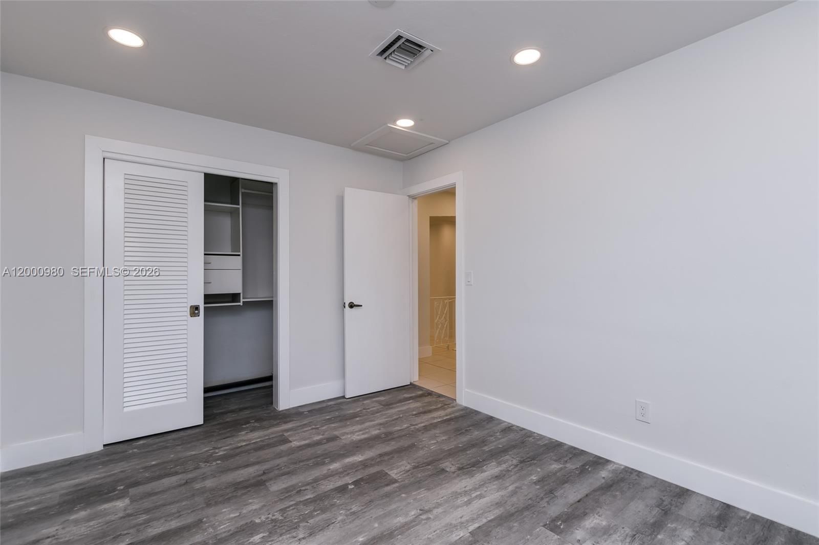 Real estate property located at 840 182nd Ter, Miami-dade, Pickwick Lake Estates Sec, North Miami Beach, FL