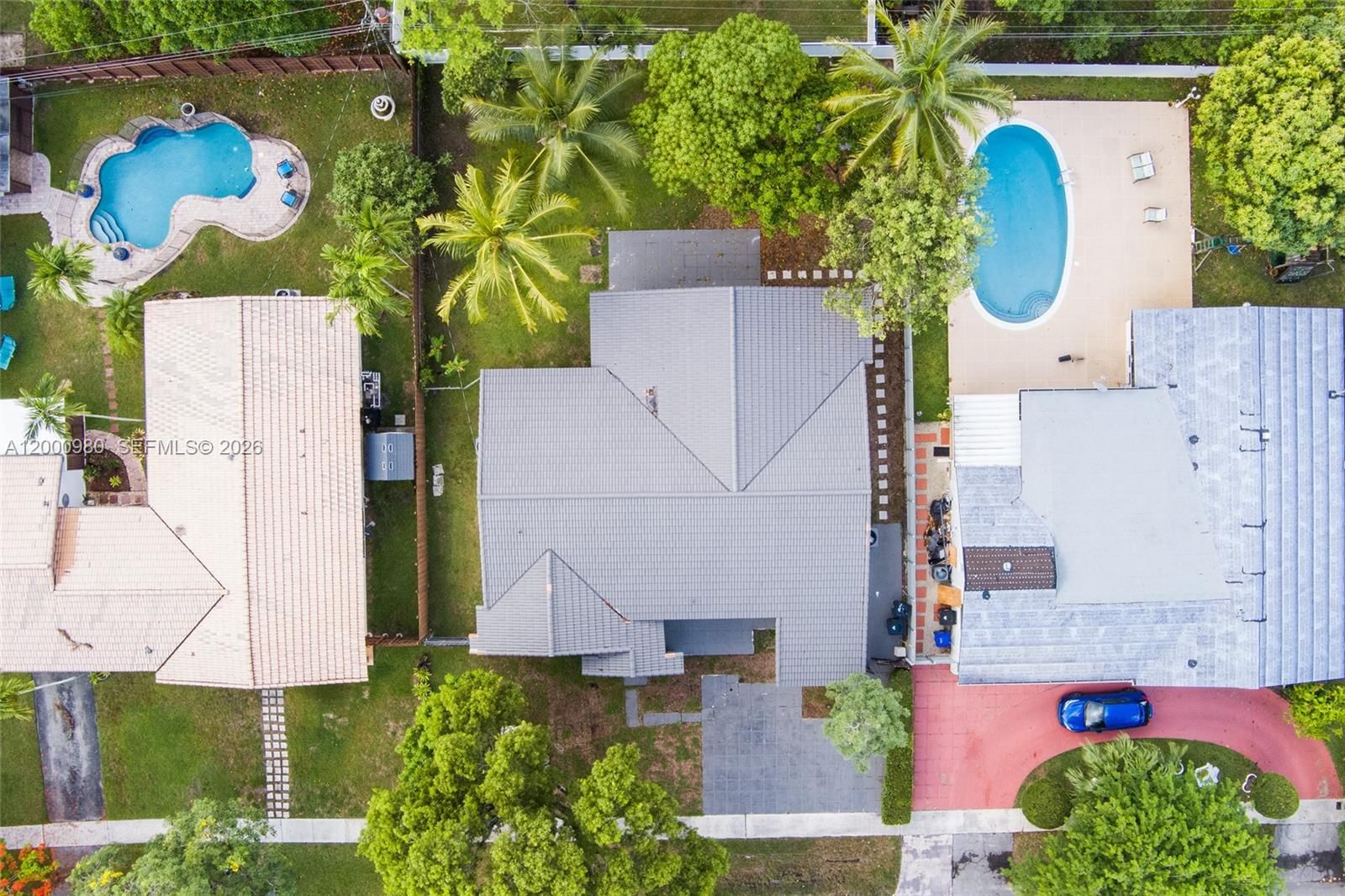 Real estate property located at 840 182nd Ter, Miami-dade, Pickwick Lake Estates Sec, North Miami Beach, FL