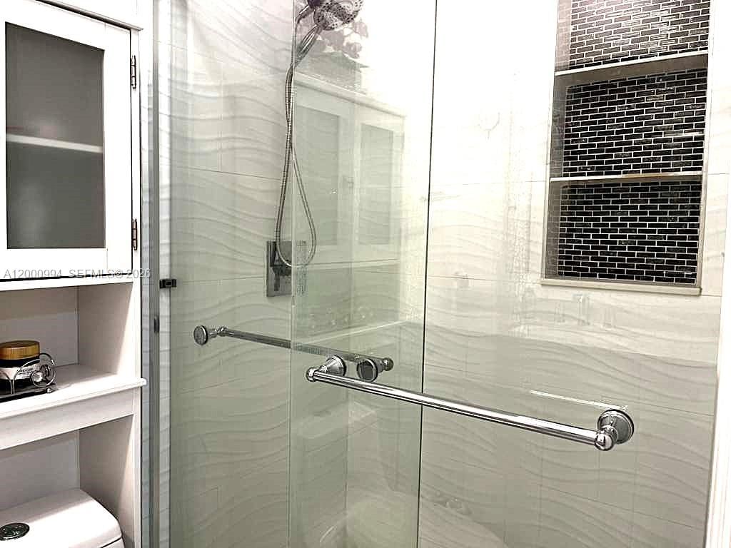 Real estate property located at 120 56th Ave, Broward, Lawn Acres, Hollywood, FL