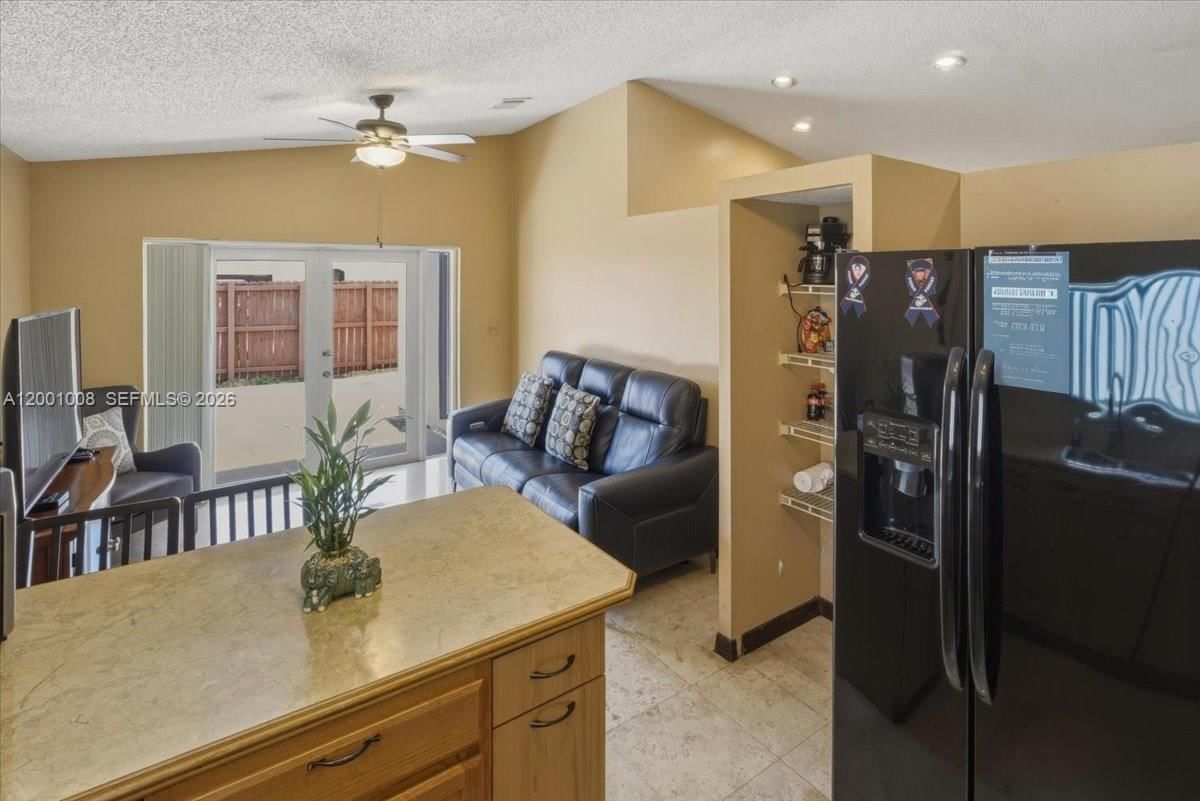 Real estate property located at 10959 72nd Ter, Miami-dade, Poinciana At Sunset, Miami, FL