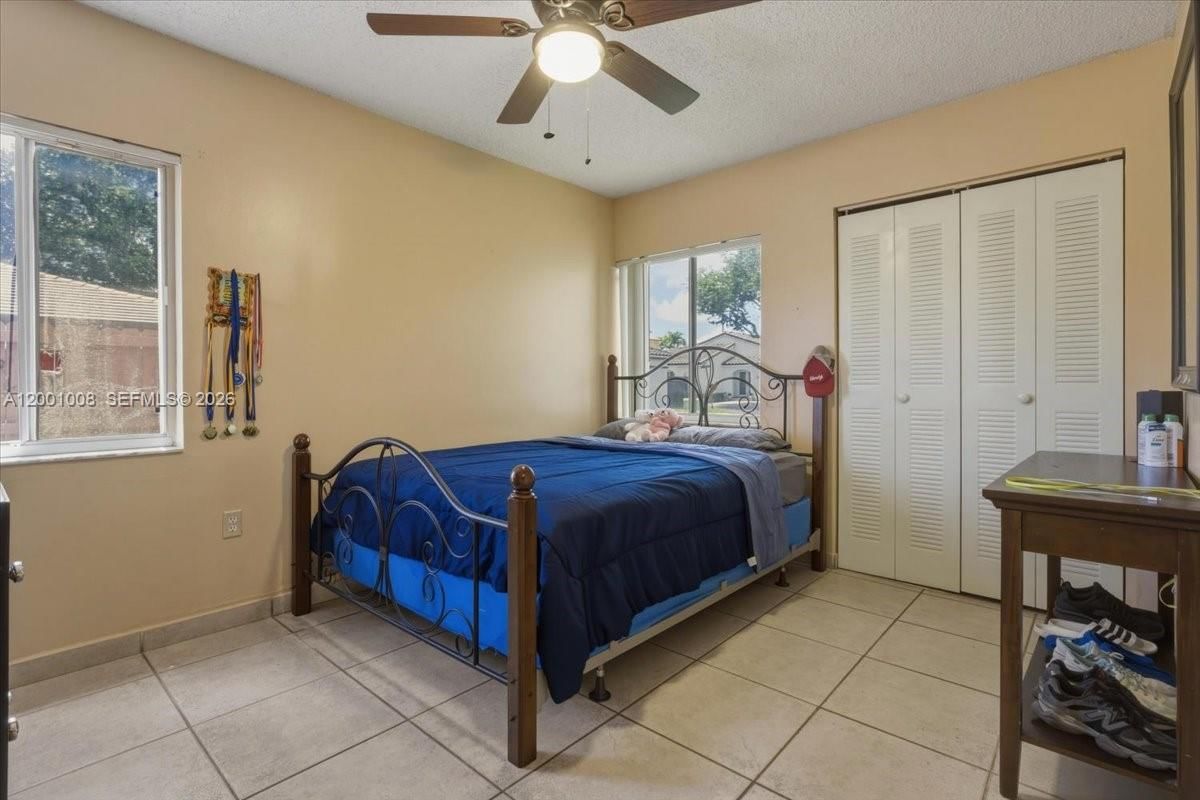 Real estate property located at 10959 72nd Ter, Miami-dade, Poinciana At Sunset, Miami, FL