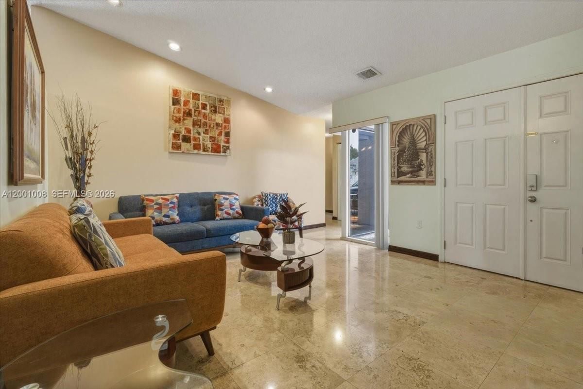 Real estate property located at 10959 72nd Ter, Miami-dade, Poinciana At Sunset, Miami, FL