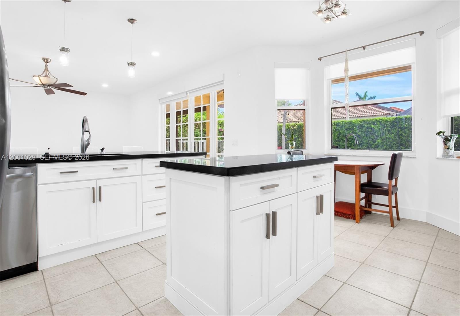 Real estate property located at 4467 Fox Glove Ln, Broward, Sectors 8 9 And 10 Plat, Weston, FL