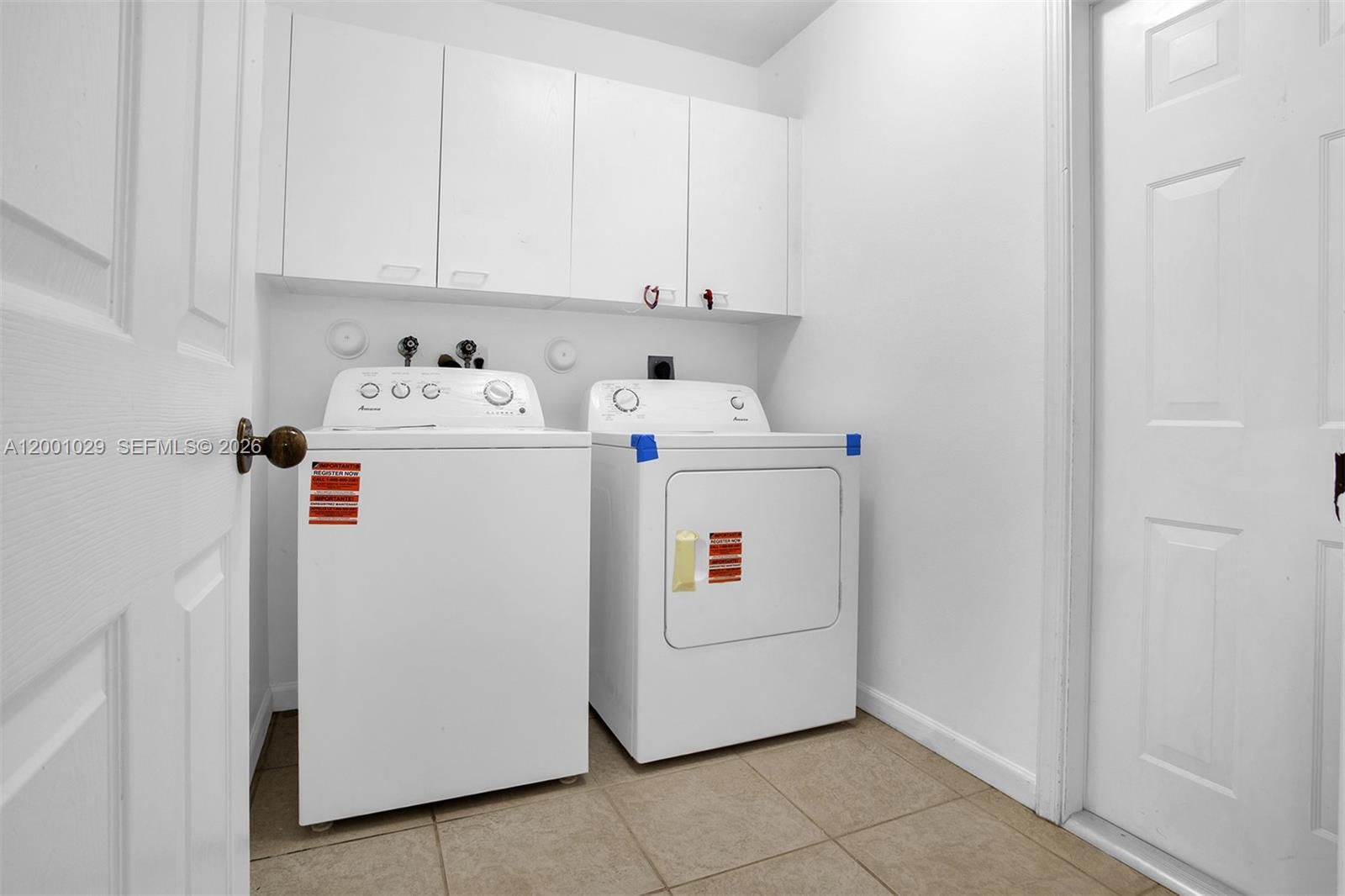 Real estate property located at 4467 Fox Glove Ln, Broward, Sectors 8 9 And 10 Plat, Weston, FL