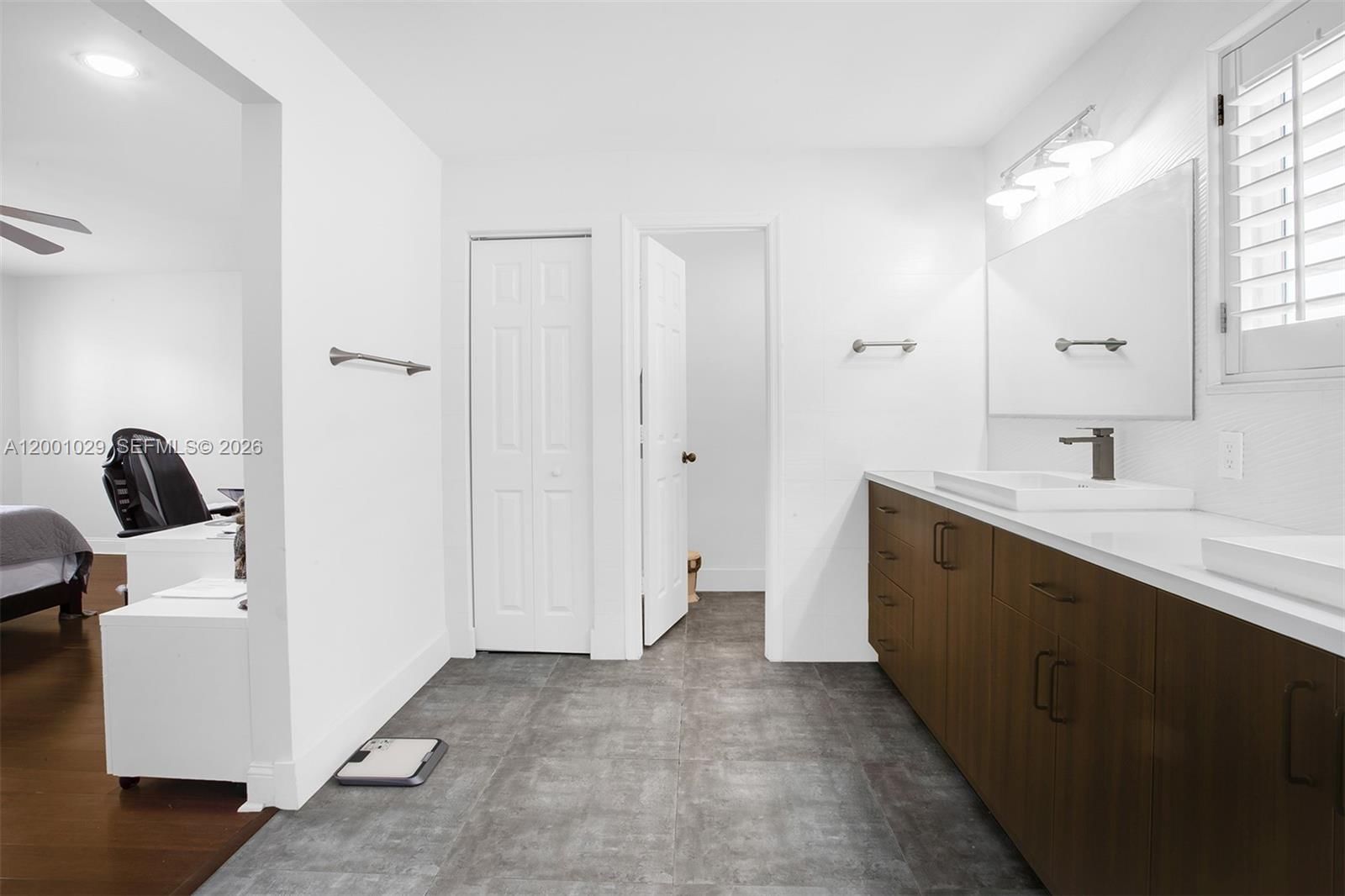 Real estate property located at 4467 Fox Glove Ln, Broward, Sectors 8 9 And 10 Plat, Weston, FL