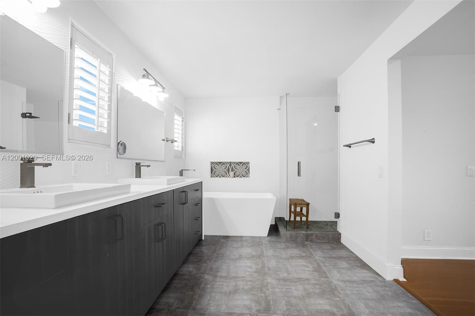 Real estate property located at 4467 Fox Glove Ln, Broward, Sectors 8 9 And 10 Plat, Weston, FL