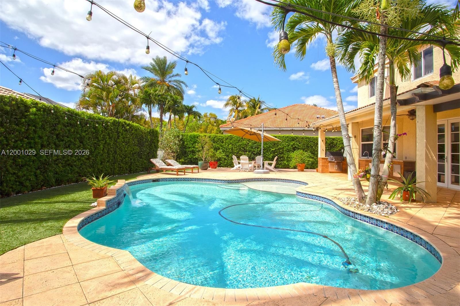 Real estate property located at 4467 Fox Glove Ln, Broward, Sectors 8 9 And 10 Plat, Weston, FL