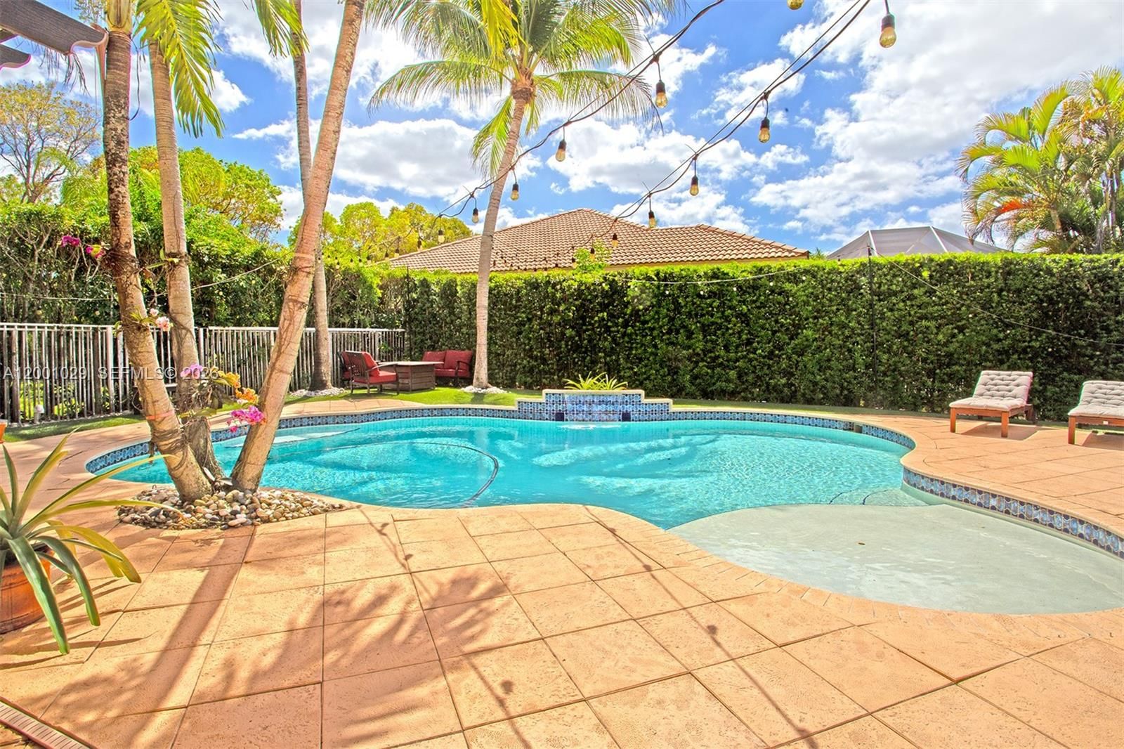 Real estate property located at 4467 Fox Glove Ln, Broward, Sectors 8 9 And 10 Plat, Weston, FL