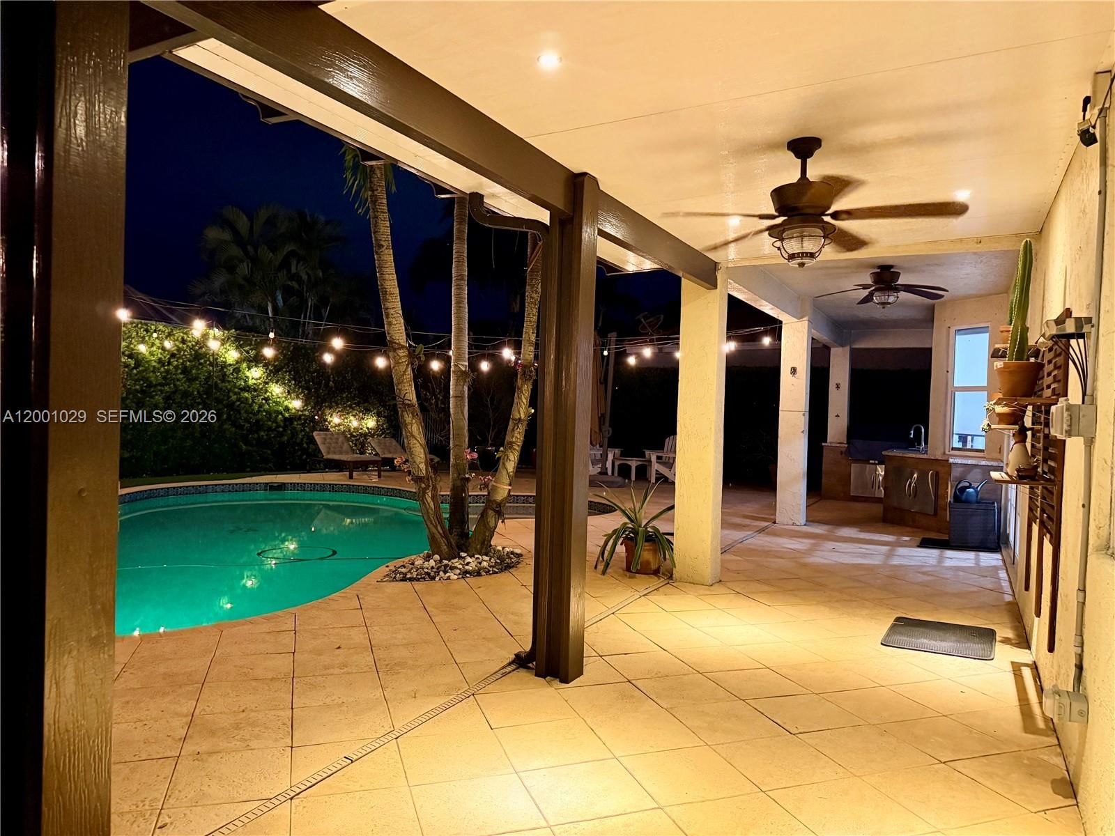 Real estate property located at 4467 Fox Glove Ln, Broward, Sectors 8 9 And 10 Plat, Weston, FL