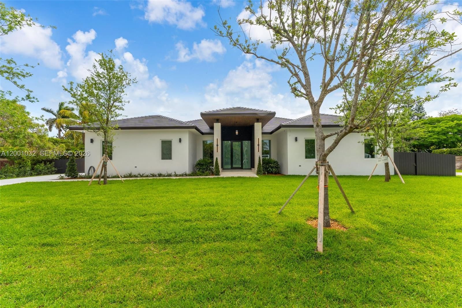 Real estate property located at 7980 184th Ter, Miami-dade, Cutler Country Groves 1st, Cutler Bay, FL