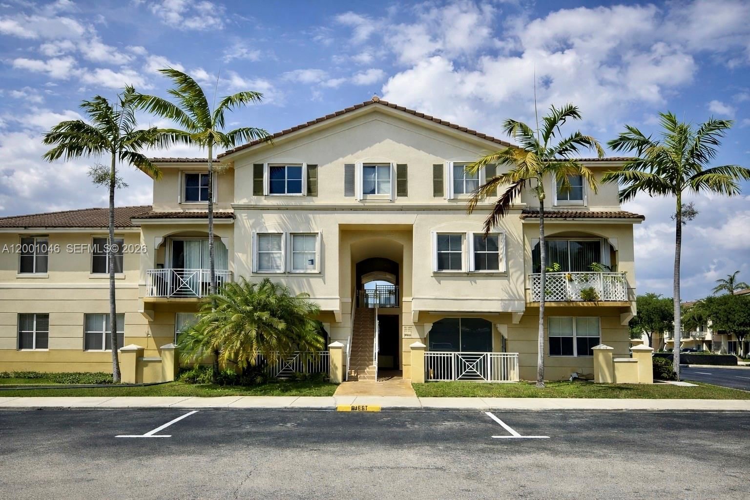 Real estate property located at 8906 Flagler St #203, Miami-dade, Century Park Condo, Miami, FL