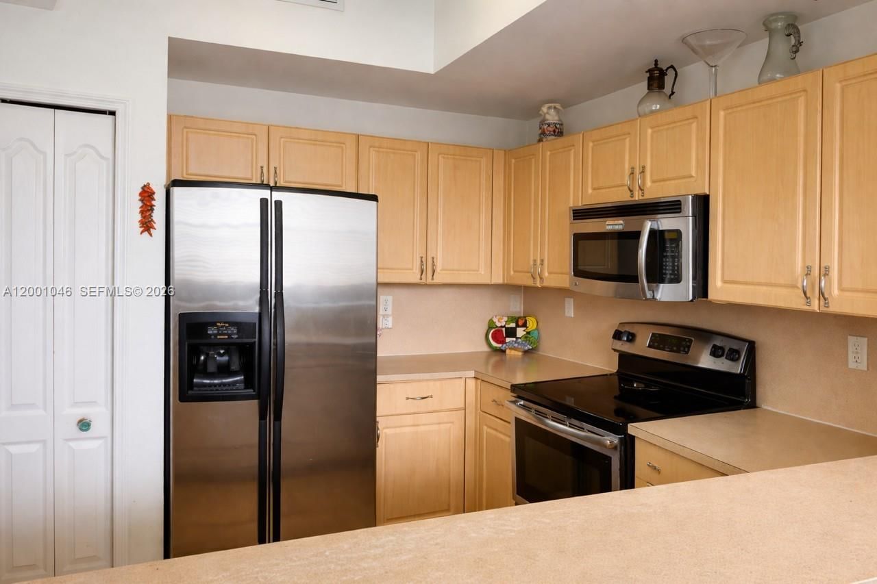 Real estate property located at 8906 Flagler St #203, Miami-dade, Century Park Condo, Miami, FL